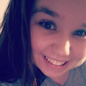 Meet your Posher, Zaida